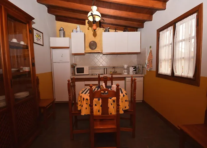 Cave House In Tenerife With Pool And