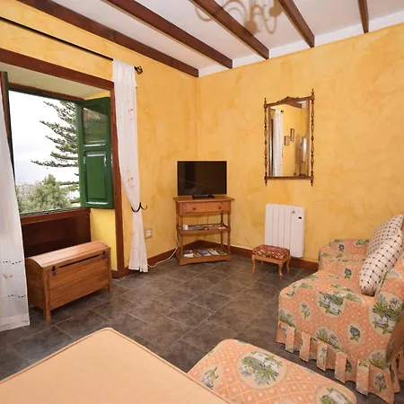 Cave House In Tenerife With Pool And