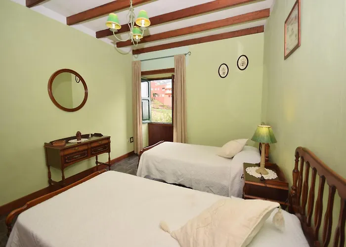 Cave House In Tenerife With Pool And La Orotava