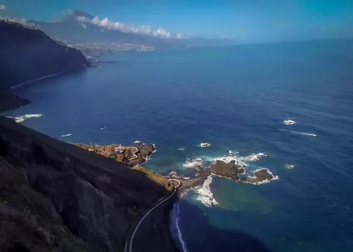 Cave House In Tenerife With Pool And Prázdninový dům La Orotava